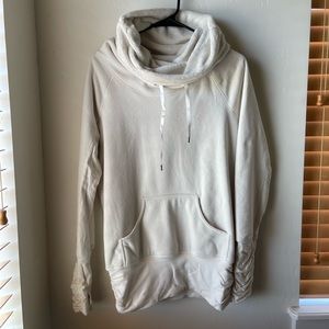 Lululemon Don’t Hurry be Happy Pullover 4